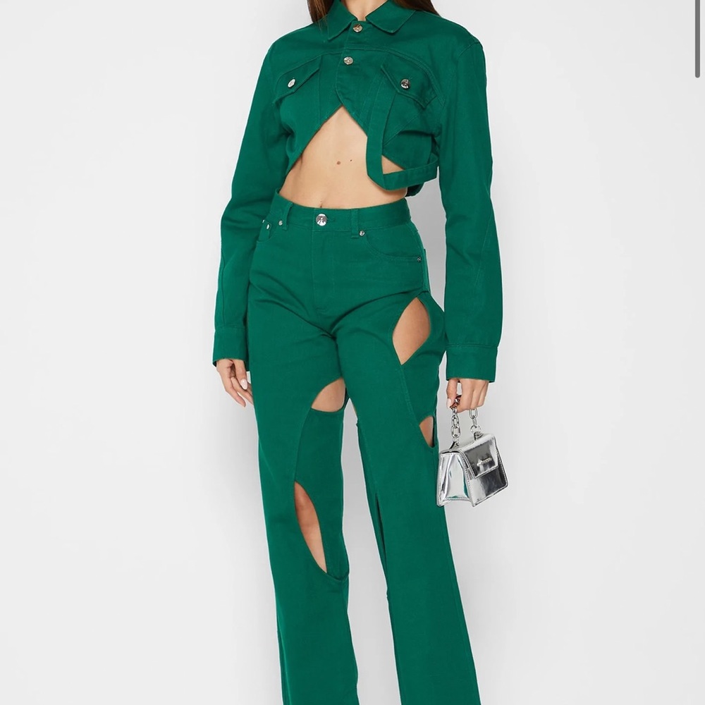 Maniere de Voir cropped carpenter jacket and cut out boyfriend jeans in green